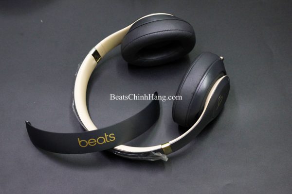 Sửa tai nghe Beats Studio3 bị gãy gọng